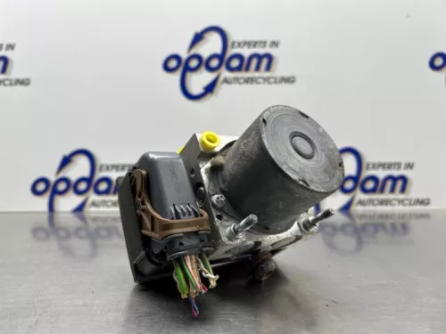 ABS Pomp-8324296