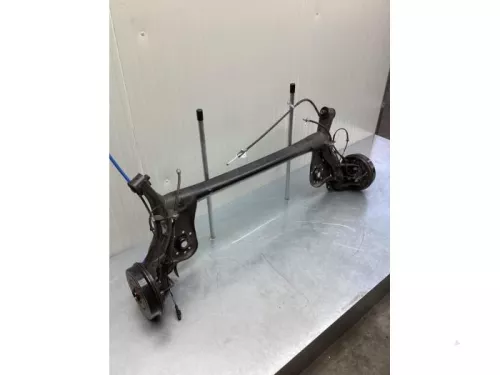Achteras voorwielaandrijving-7747703 (17059038)