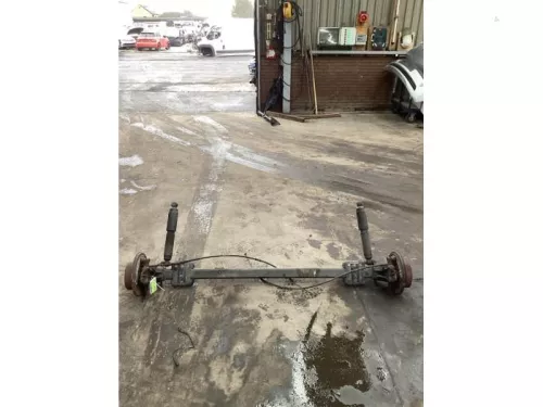 Achteras voorwielaandrijving-8105060