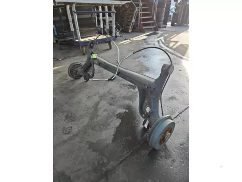 Achteras voorwielaandrijving-8196683 (21880647)