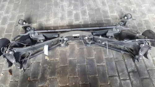 Achteras voorwielaandrijving-7615444