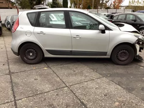 Achteras voorwielaandrijving-7928929 (17661072)