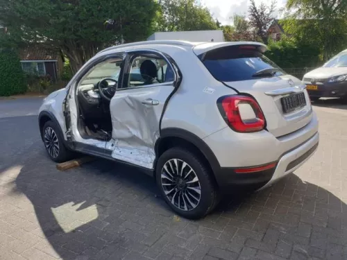 Achteras voorwielaandrijving-5939053 (13654575)