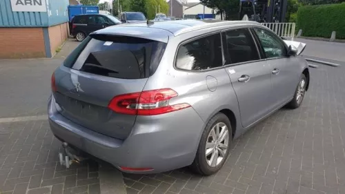 Achteras voorwielaandrijving-7716523 (12659636)