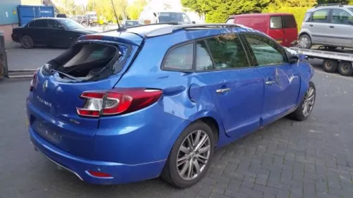 Achteras voorwielaandrijving-7887641 (8323762)