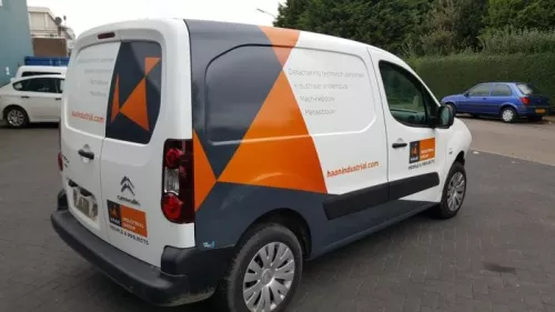 Achteras voorwielaandrijving-7885895 (8420454)