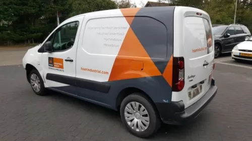 Achteras voorwielaandrijving-7885895 (8420454)