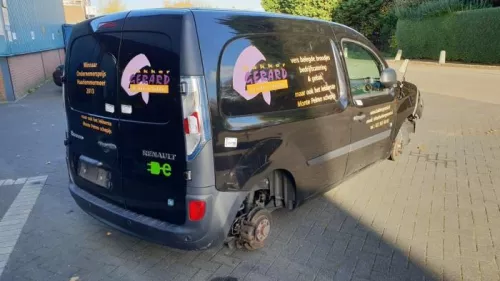 Achteras voorwielaandrijving-7873259 (10688589)