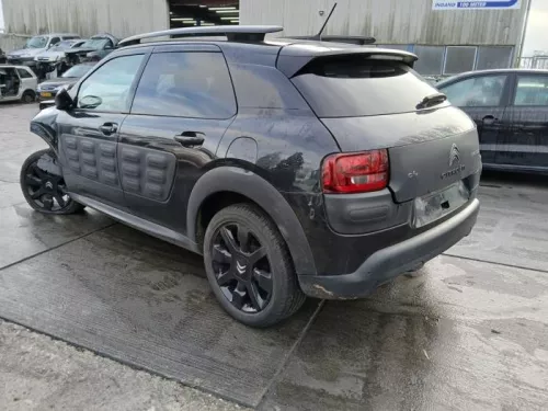 Achteras voorwielaandrijving-8270649