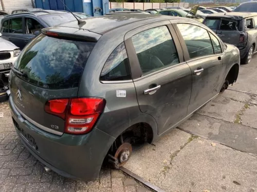 Achterbumper-8187513