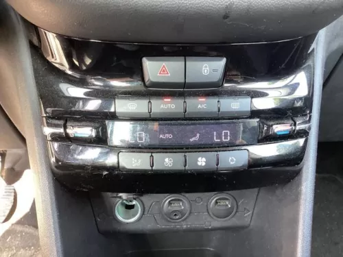 Kachel Bedieningspaneel-8341276