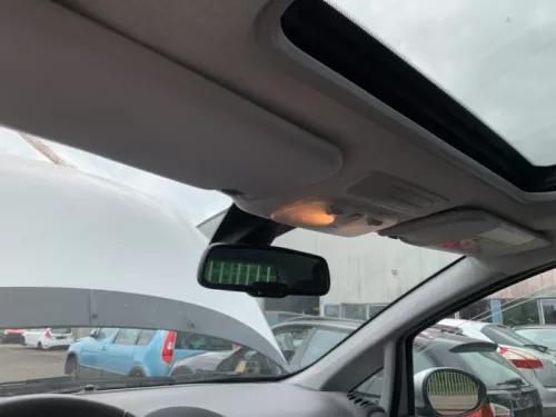 Binnenspiegel-8356556