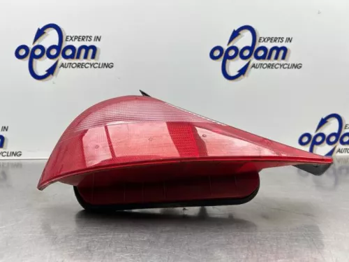 Achterlicht links-8288618