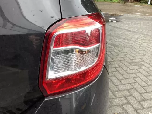 Achterlicht rechts-8177021