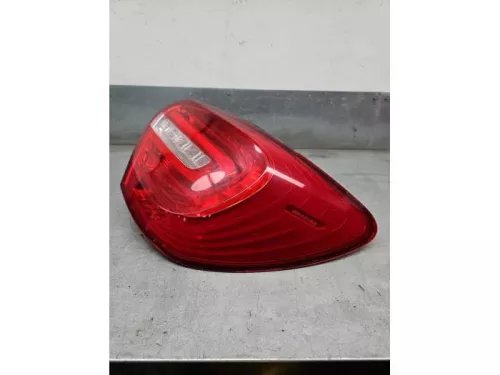 Achterlicht rechts-8286425 (22056074)