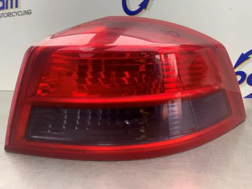 Achterlicht rechts-8280751