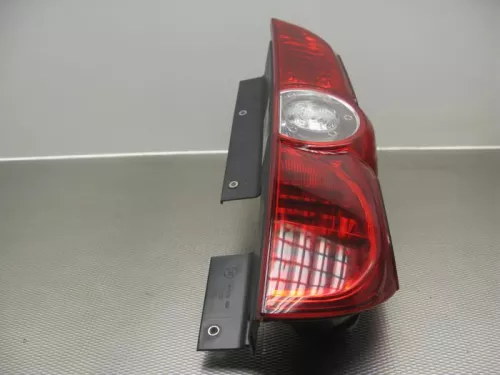 Achterlicht rechts-7890091