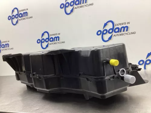 Adblue tank- (19257299)