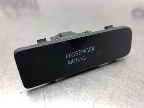 Airbag controle lampje-8268999 (21798156)