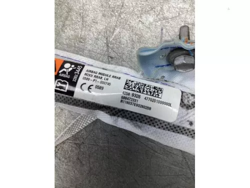 Airbag hemel links-7845445 (17837718)
