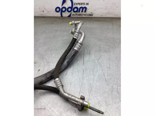 Airco Leiding-8247799 (22517569)