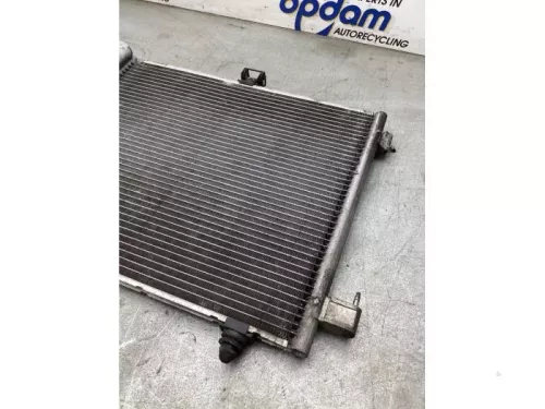 Airco Radiateur-8277389 (22046722)