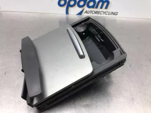 Asbak voor-7577092 (17306842)