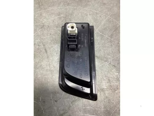 AUX/USB aansluiting-8162259 (21506412)