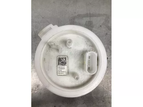 Benzinepomp-8253406 (21670700)