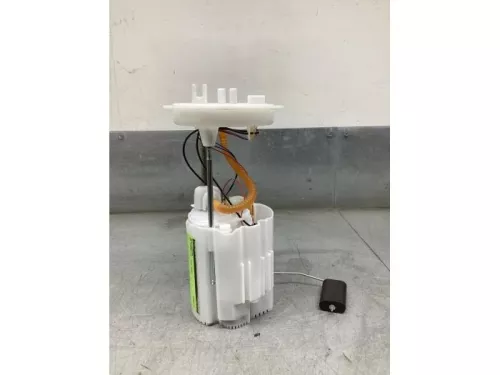 Benzinepomp-8253406 (21670700)