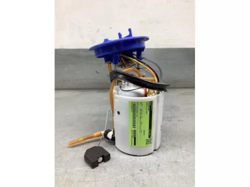 Benzinepomp-8251609 (21732527)