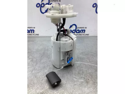 Benzinepomp-7940559 (18602952)