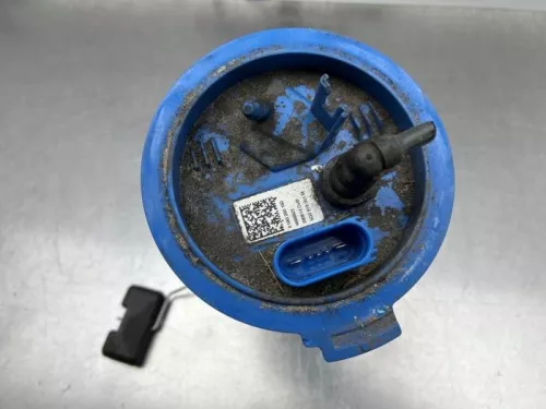 Benzinepomp-8263978 (21753646)