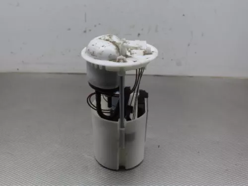 Benzinepomp-7874229 (11771264)