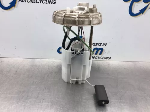 Benzinepomp-6063929