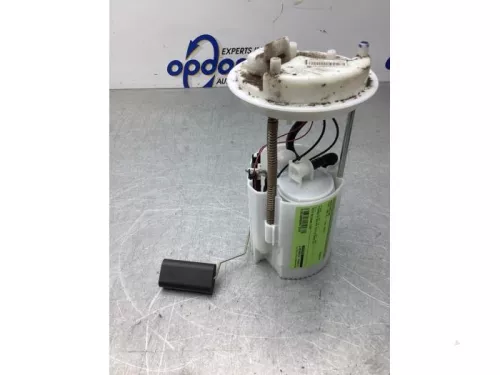 Benzinepomp-8132532