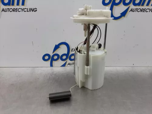 Benzinepomp-7608644