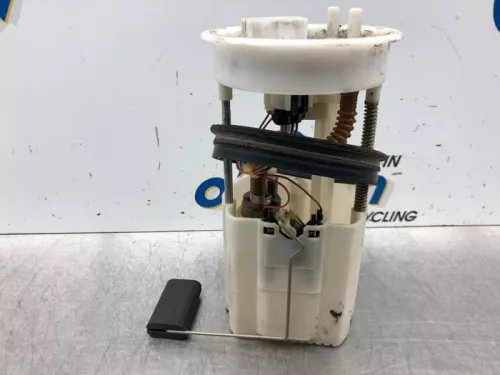 Benzinepomp-7738306
