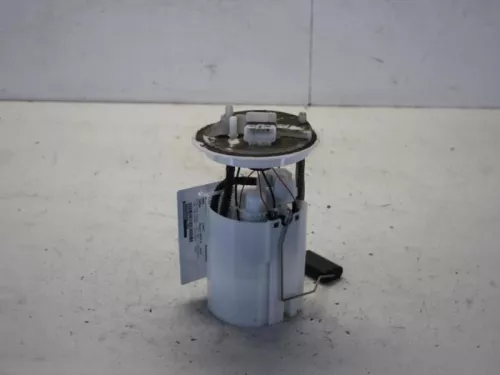 Benzinepomp-7616379