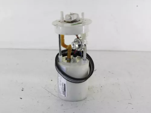 Benzinepomp-7888265 (5483825)