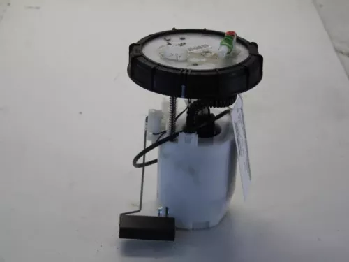 Benzinepomp-7881122