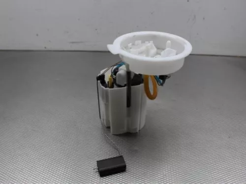Benzinepomp-7612222