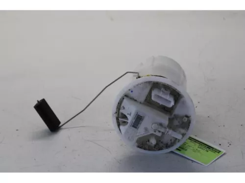 Benzinepomp-7878915