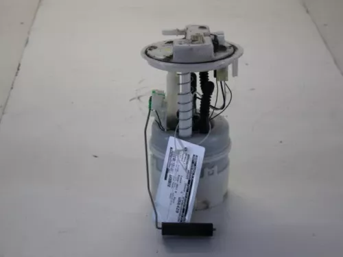 Benzinepomp-7880919