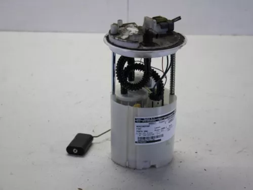 Benzinepomp-7881703