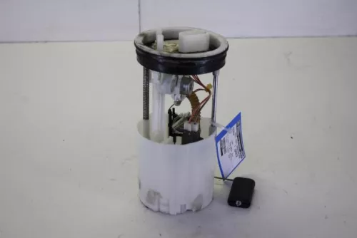 Benzinepomp-7882745