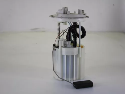 Benzinepomp-7885083
