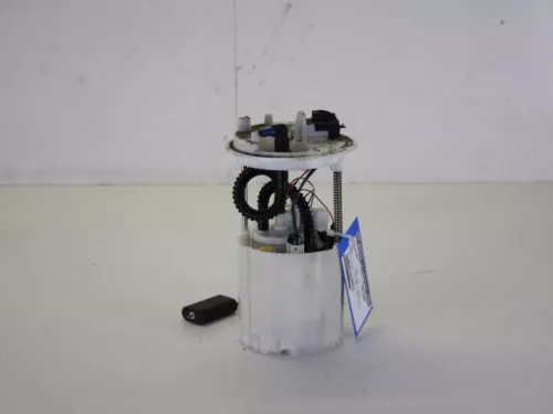 Benzinepomp-7884882