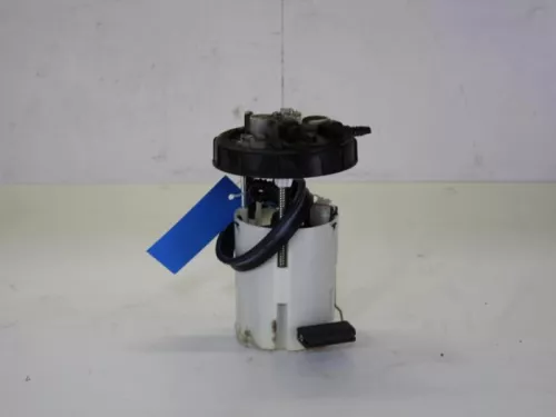Benzinepomp-7884099 (8630716)