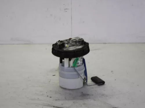 Benzinepomp-7882213